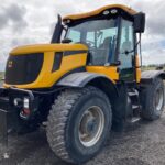 JCB 3230