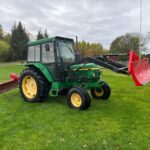 John Deere 2130