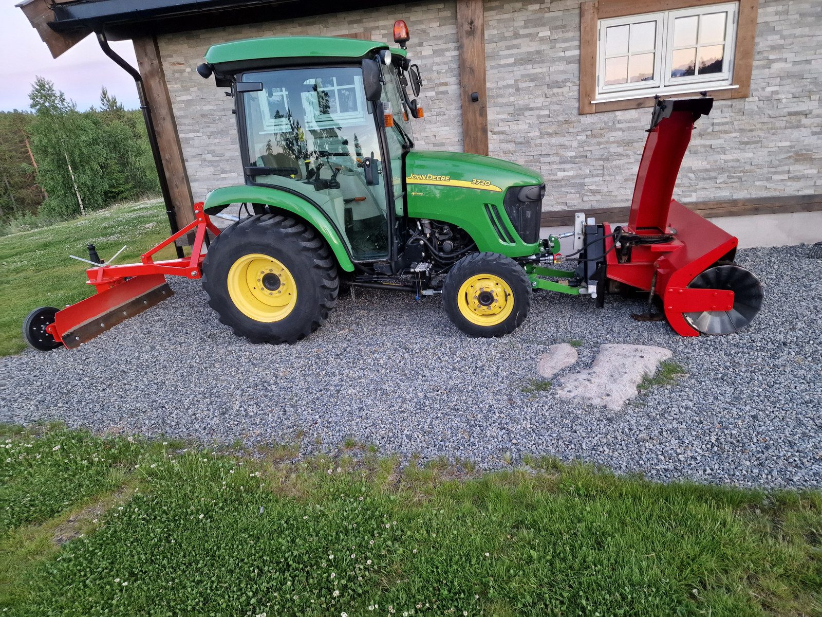 John-Deere-3720.jpg John Deere 3720 - Imagen 1