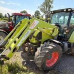 Claas Arion 640