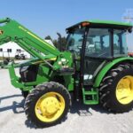 John Deere 5075E