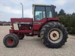 Tractor internacional 1086