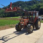 Tractor Fiat 55-66 DT con cargador frontal y horquilla